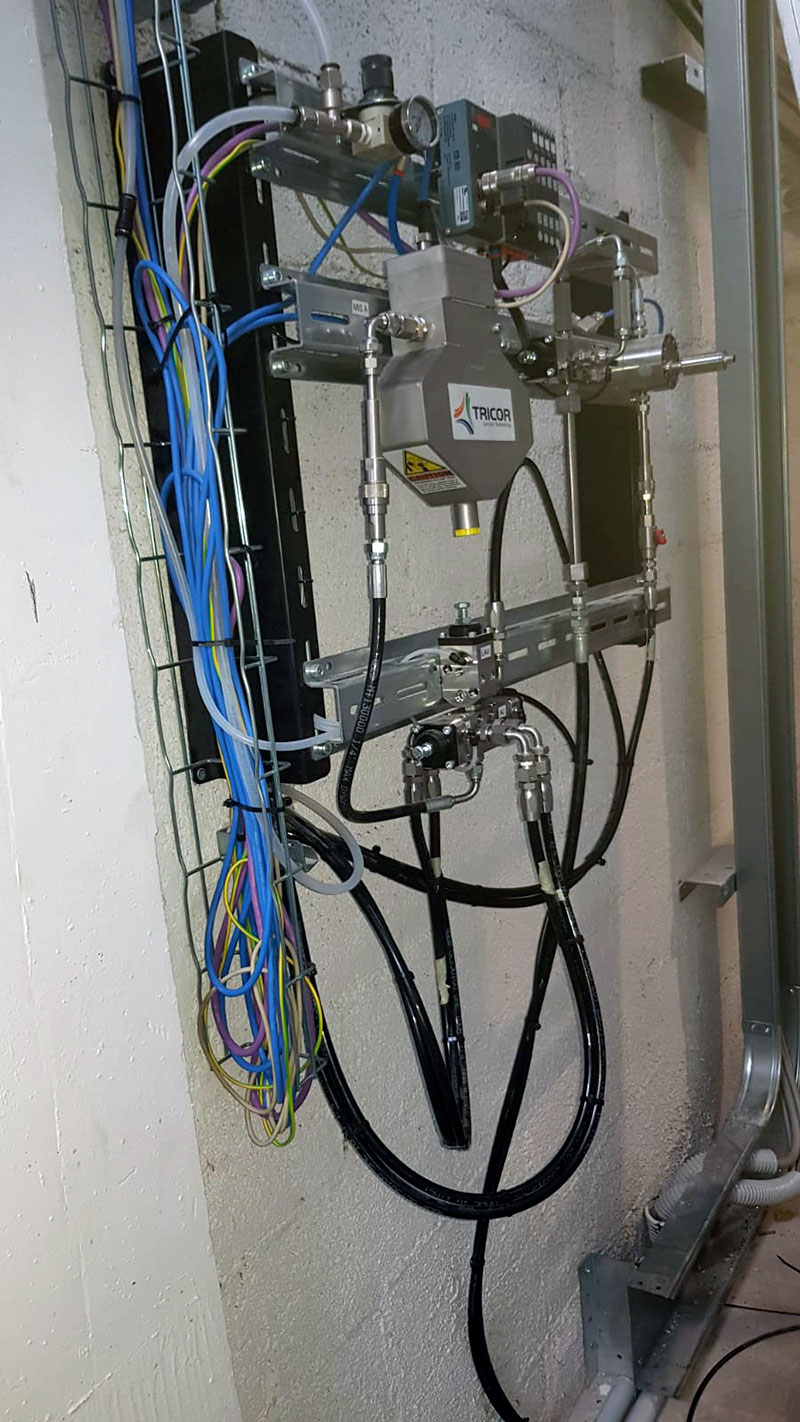Mixer a parete